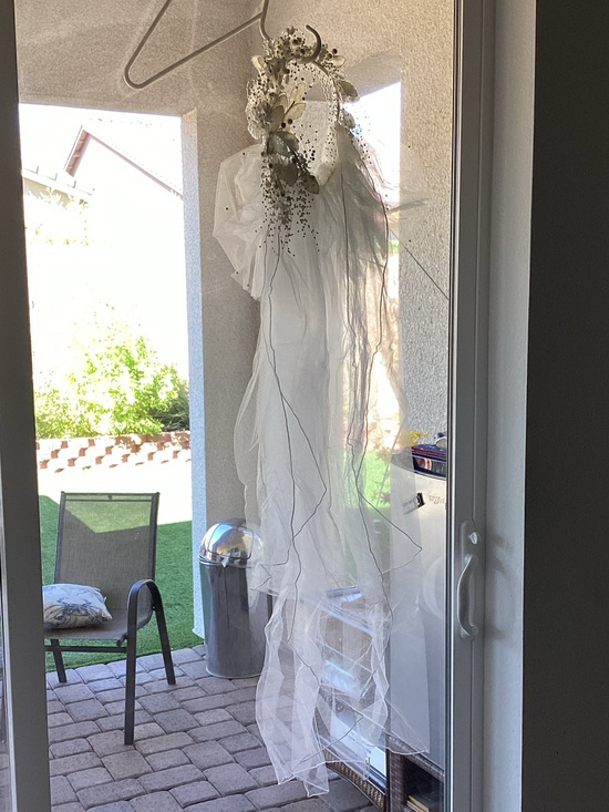 Dresses & Skirts - White Wedding Dress Veil with Floral Headpiece